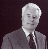 Dr. Wolfgang Blumenthal