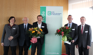 von links: Dr. Larissa Beck (DVfR), Dr. Matthias Schmidt-Ohlemann (DVfR), Martin Wonik (Landessportbund NRW), Lars Wiesel-Bauer (BRSNW) und Thomas Härtel (DBSV)